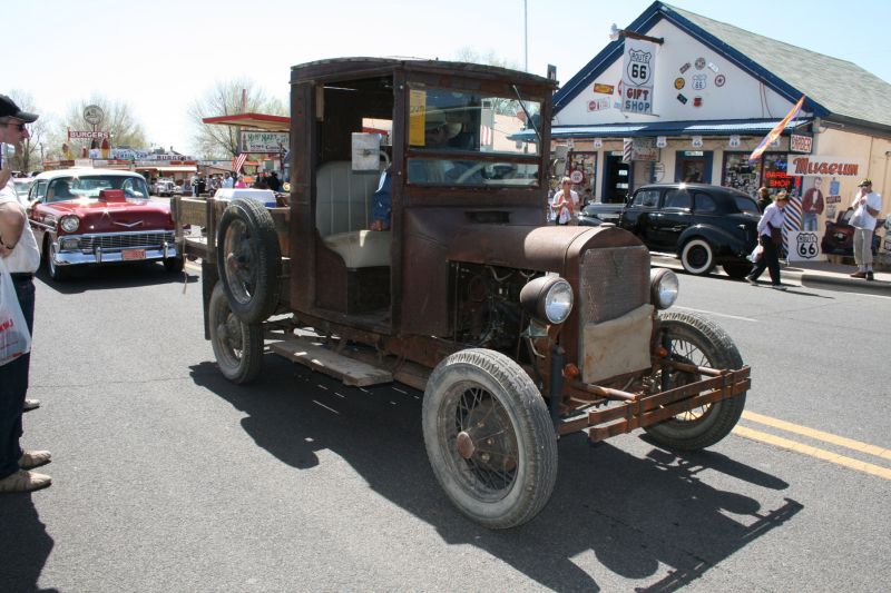 Oldtimer aller Art sind dabei Oldtimer aller Art sind dabei