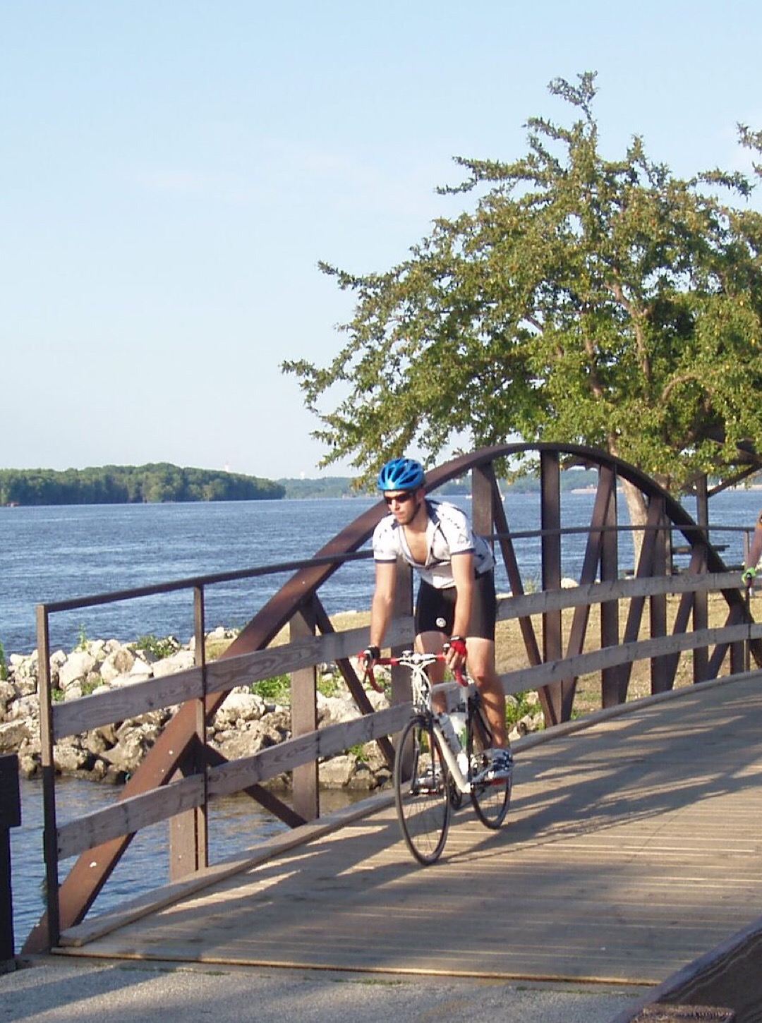 Ben Butterworth Parkway direkt am Mississippi