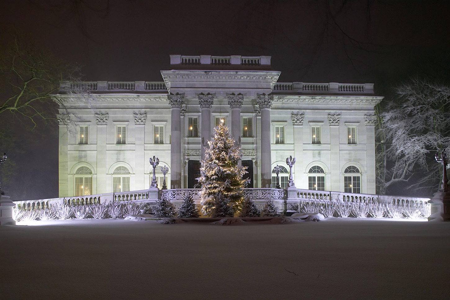 Christmas at Newport Mansions