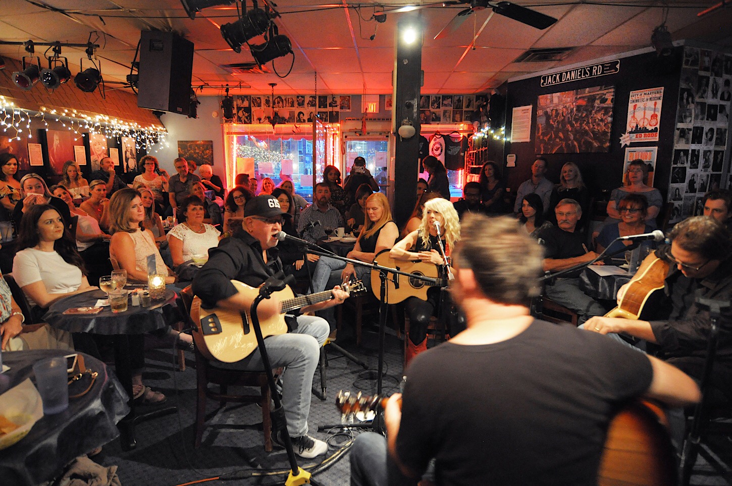 Bluebird Cafe, Nashville