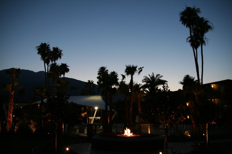 Abendstimmung im Holiday Inn Palm Springs Abendstimmung im Holiday Inn Palm Springs