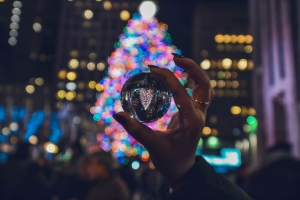 Für euch unter die Lupe genommen: der Weihnachtsbaum in New York 2022