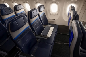 United Airlines - Airbus A321 XLR Economy Plus - freier Mittelplatz