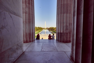 Blick auf das Washington Monument vom Lincoln Memorial aus