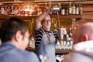 Bar Maritime - Bar Director Larry Piaskowy